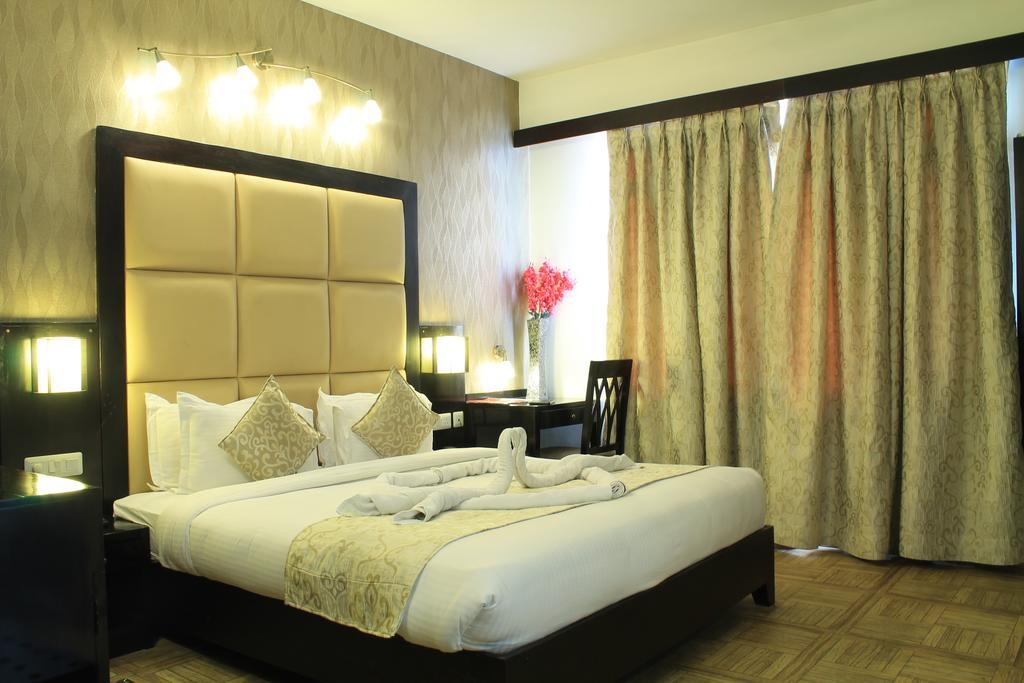 The Park Classic Jaipur Room photo