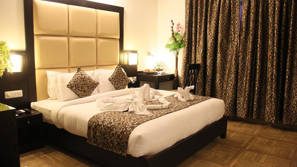 The Park Classic Jaipur Room photo